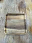 assiette en bois noble acacia 20 cm thumbnail 2
